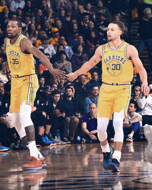 选手面对高 选手面对高