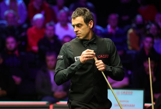 个坚实的后 个坚实的后