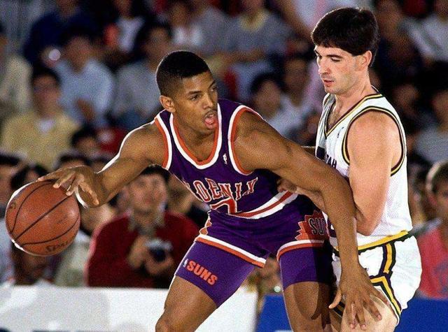 泥沼的道路 泥沼的道路