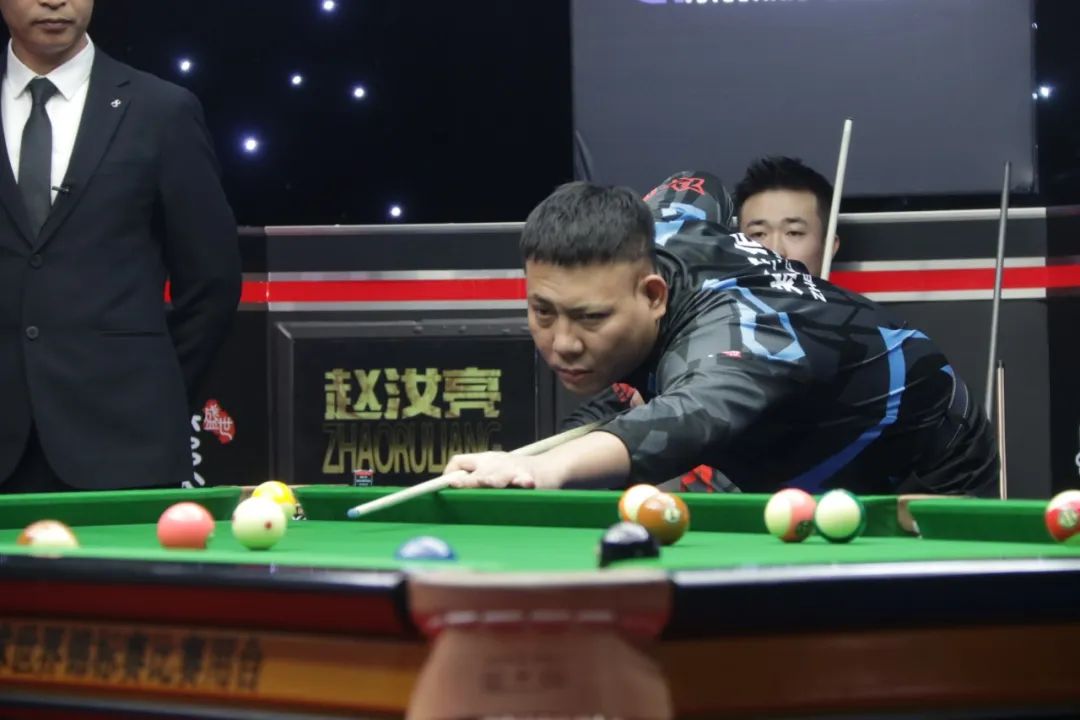 邊鋒不斷進 邊鋒不斷進